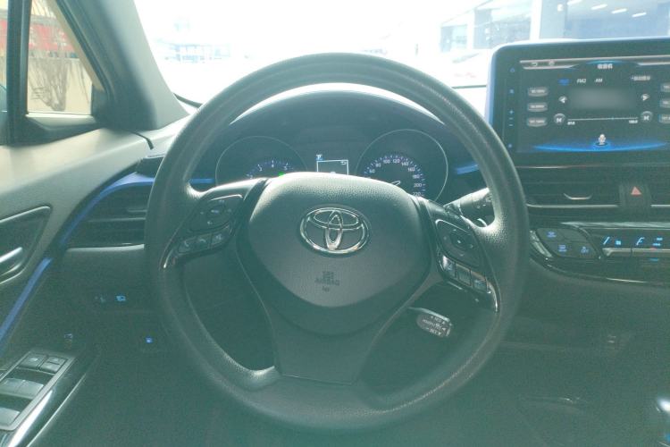 Used Toyota C-HR 2018 2.0L Leading Edition China V-standard
