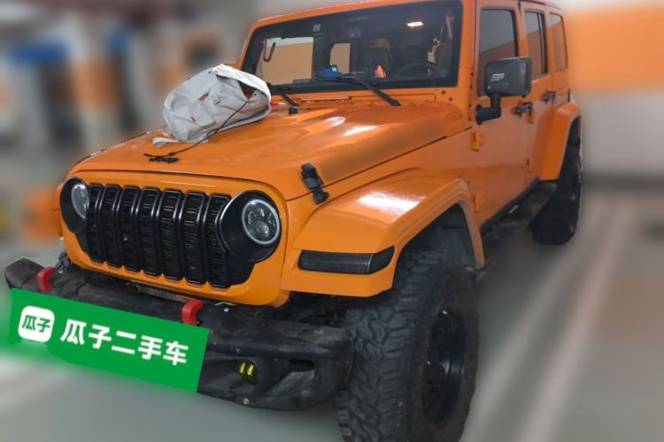 Used Jeep Wrangler 2012 3.6L Sahara Four-Door Edition Guazi used car, China used car export, Used car for sale, Used cars, Cheapest cars for sale