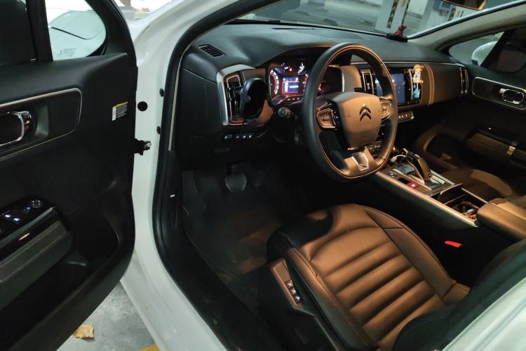 Used Citroen C6 2021 400THP Comfort Edition