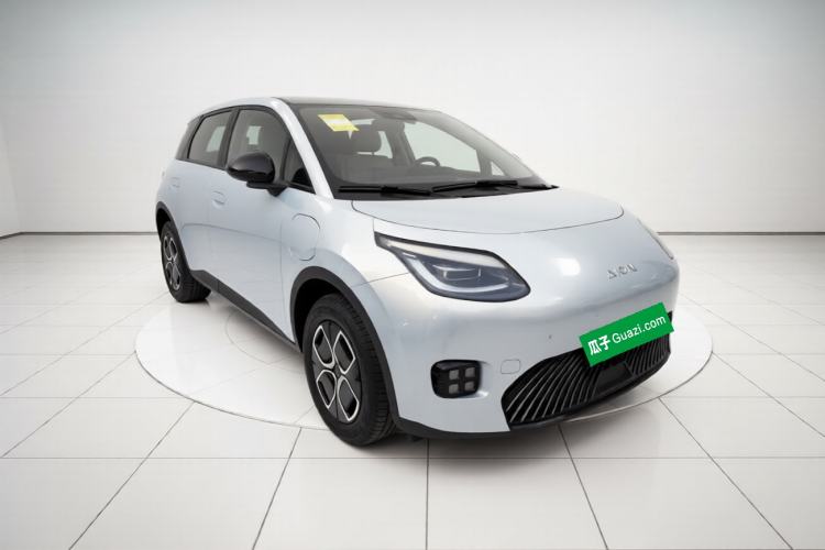 Used AION UT 2025 420 Smart Edition Front Right 45 Deg