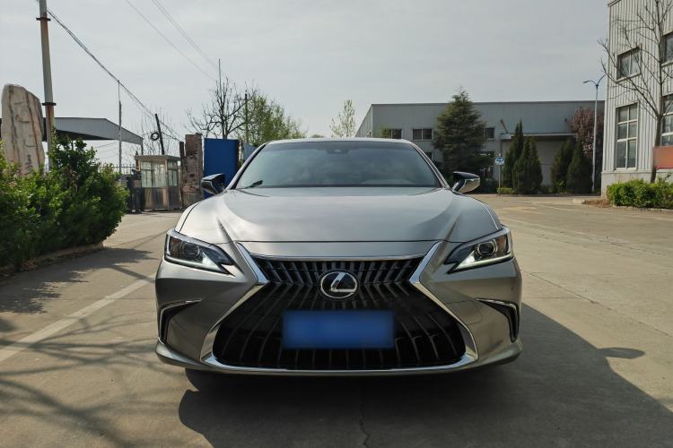 Used Lexus ES 2021 200 Excellence Edition
