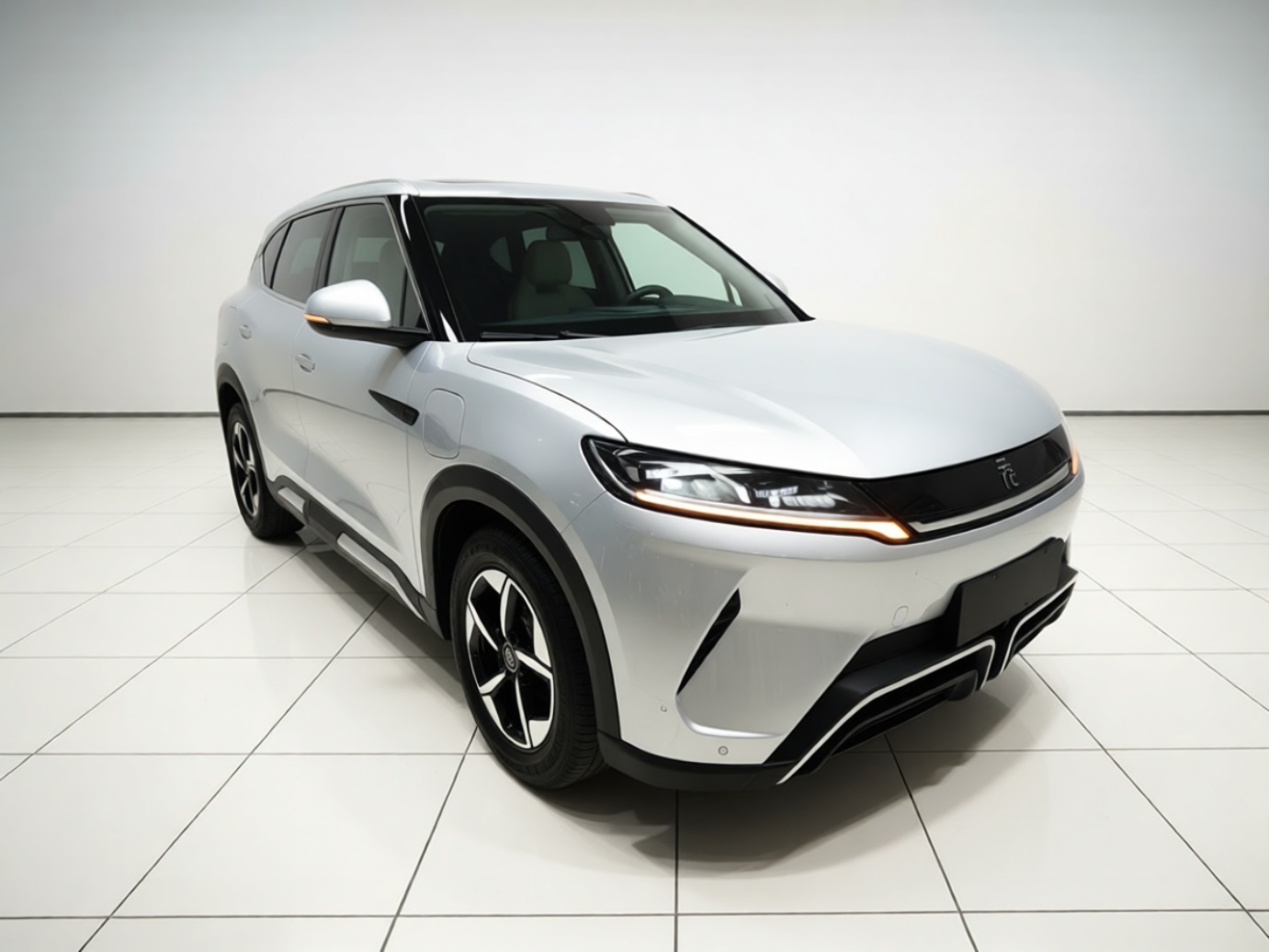 BYD Yuan UP 2024 401 km Active Version — снимка 3
