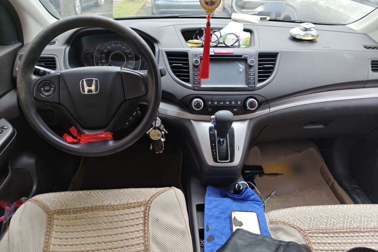 Used Honda CR-V 2012 2.0L two-wheel drive urban version
