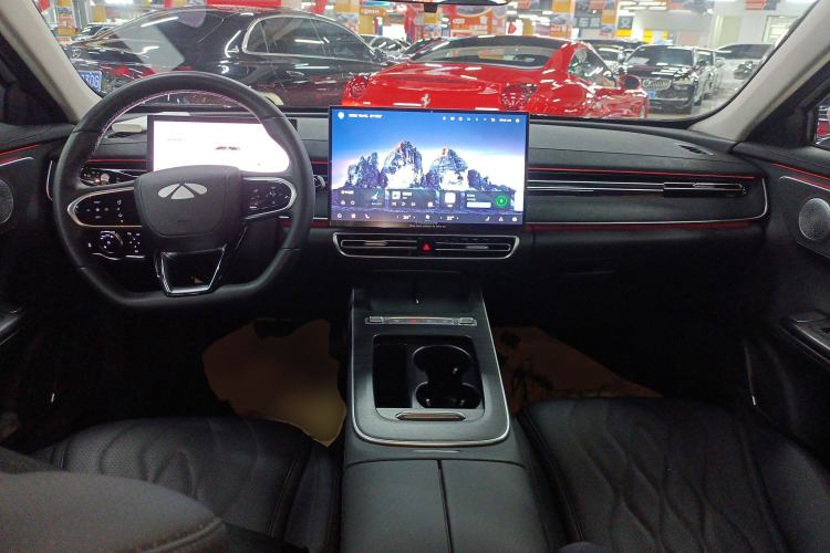 Used Chery Fengyun A8L 2025 1.5 TGDI 145 km Luxury Version
