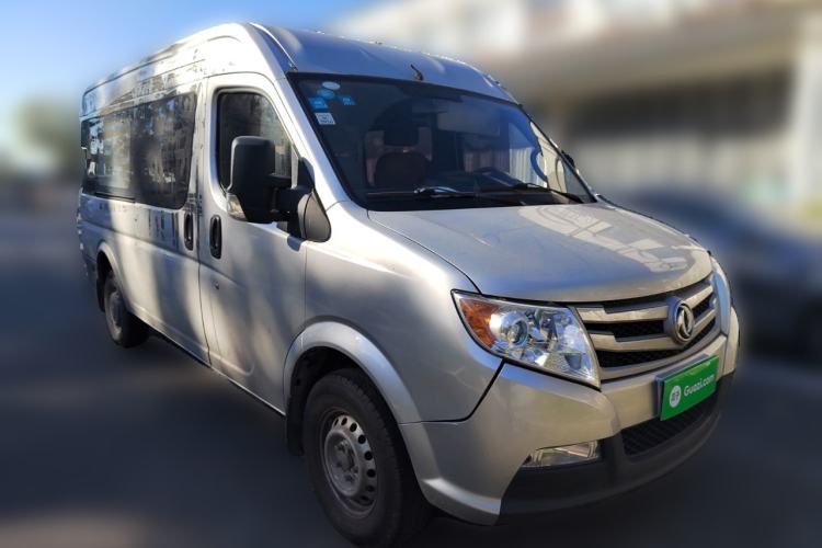 Used Dongfeng Yufeng Yufeng 2020 2.3T Economy Logistics Vehicle Long Wheelbase Mid-Roof Design 5-9 Seater WP2.3

