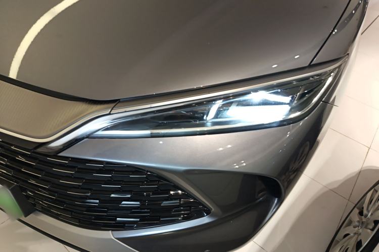 Used BYD Song L DM-i 2024 112 km Beyond Edition