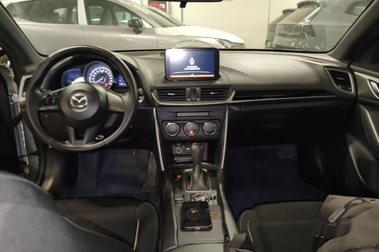 Used Mazda CX-4 2016 2.0L Automatic 2WD Blue Sky Dynamic Edition