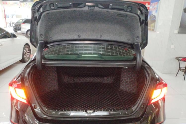 Used Honda Accord 2018 260TURBO Elite Edition China VI
