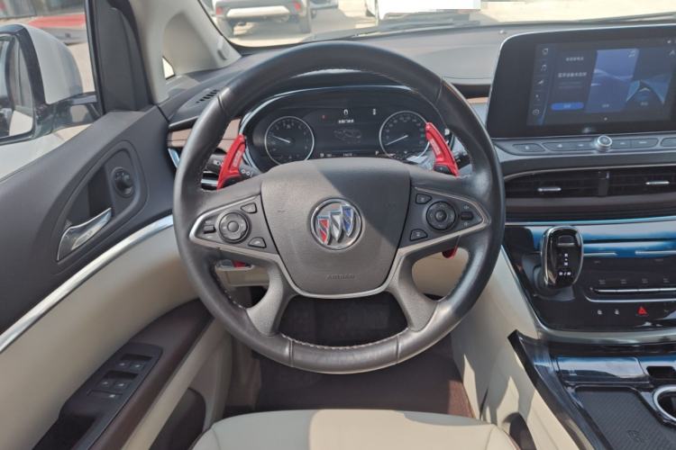 Used Buick GL8 2023 Land Executive Class Comfort Model
