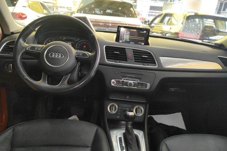 Used Audi Q3 2015 30 TFSI Comfort Model