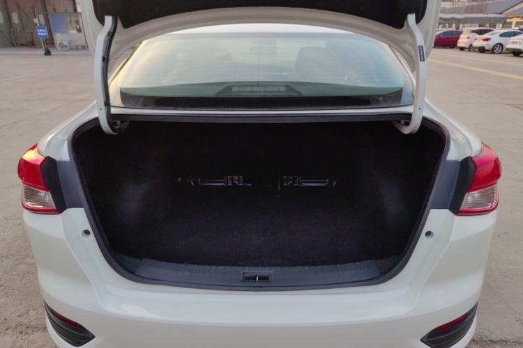 Used Nissan Lannia 2019 1.6L CVT Smart Connect Smart Cool Version China VI Standard