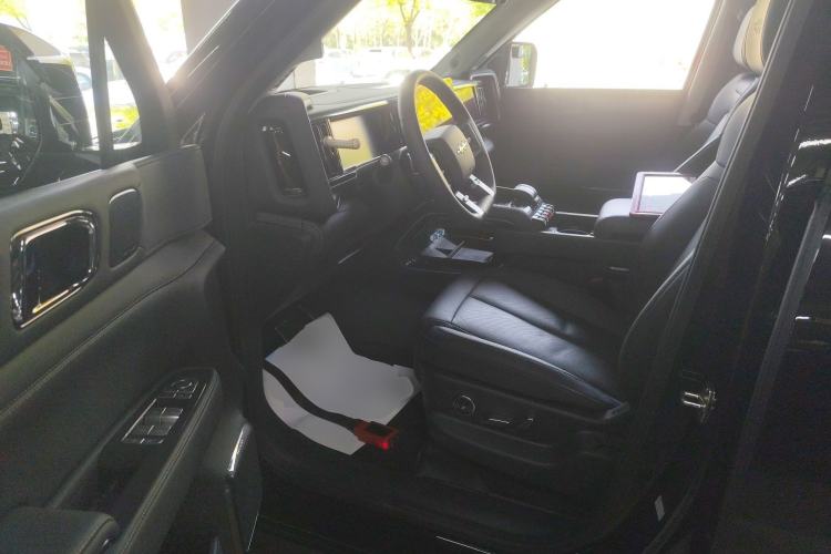 Used Formula Leopard 5 2025 Model 210KM Cloud Ride Tian Shen Ultra Version