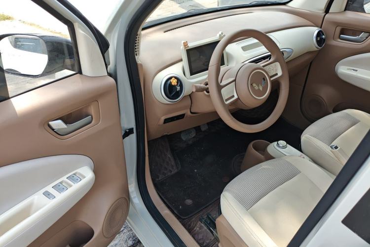 Used Wuling Hongguang MINIEV 2025 Four-Door Version Advanced Edition Driver Seat