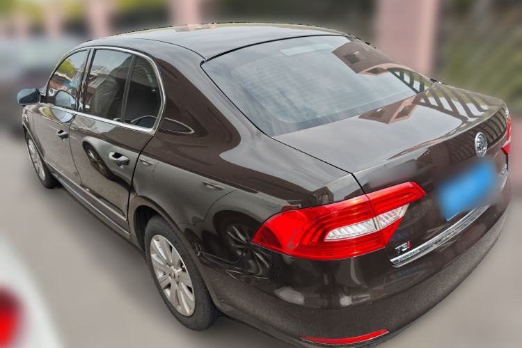 Used Skoda Superb 2013 1.4TSI Manual Shengshi Edition Rear Left 45 Deg