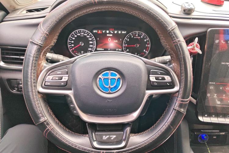 Used Brilliance V7 2018 280T DCT Luxury Model 5 Seats
