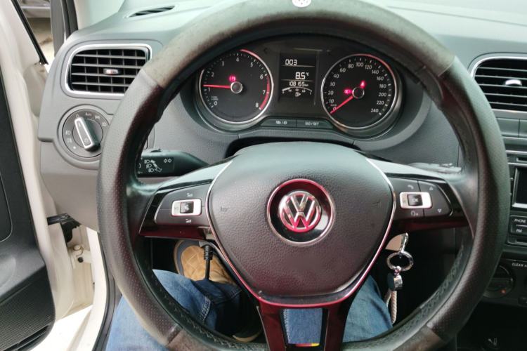 Used Volkswagen Polo 2016 1.6L Manual Comfort Model