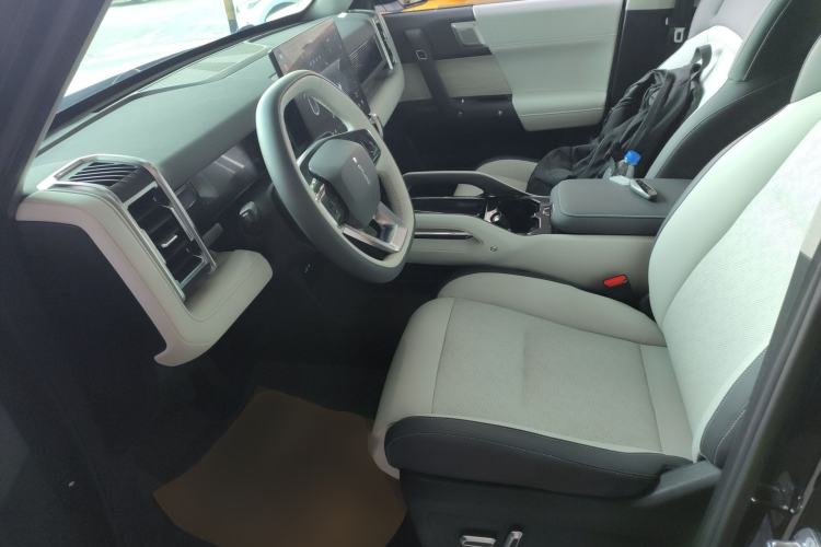 Used iCAR 03 2024 401km Range Two-Wheel Drive Standard Yuechao Version