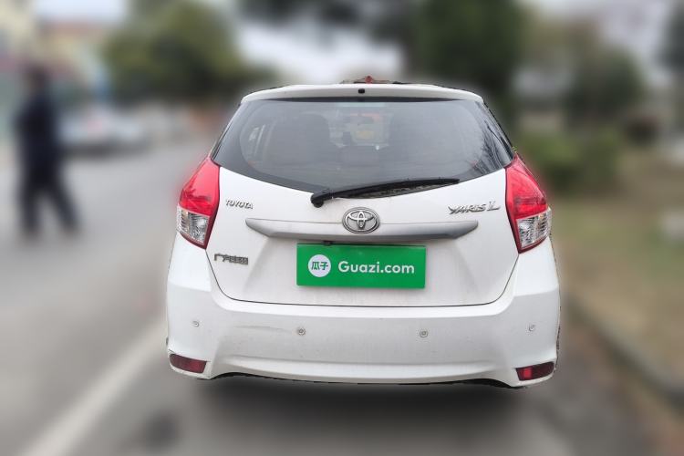 Used Toyota YARiS L Zhi Xuan 2015 1.5E Automatic Charm Edition