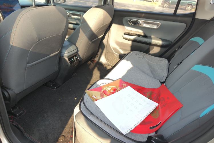 Used AION Y 2024 Younger