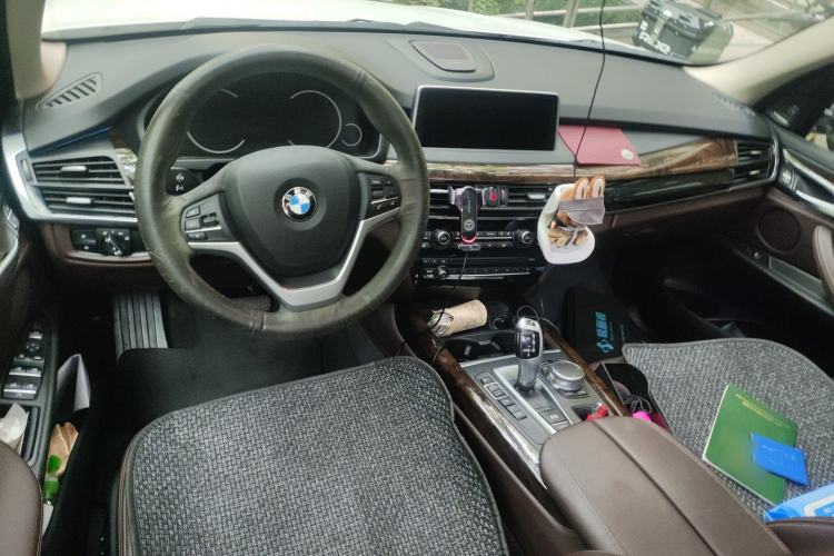 Used BMW X5 2018 xDrive28i
