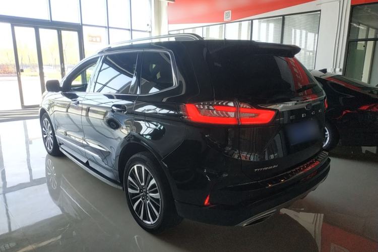 Used Ford Edge 2021 PLUS EcoBoost 245 Two-Wheel-Drive Titanium 7-Seater