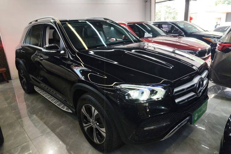 Used Mercedes-Benz GLE 2023 GLE 350 4MATIC Dynamic Edition Front Right 45 Deg