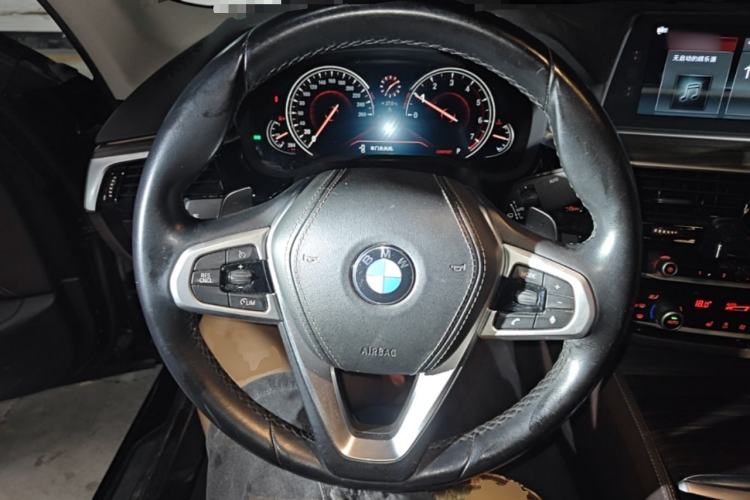 Used BMW 5 Series 2018 530Li Leading Edition Luxury Package
