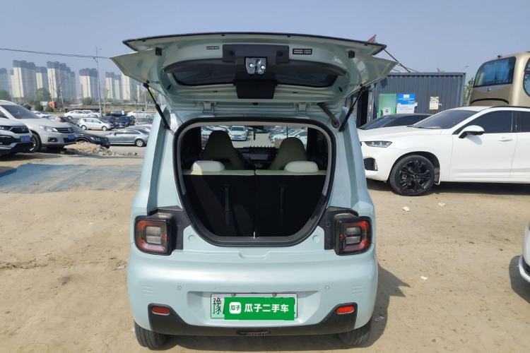 Used Geely Galaxy Panda 2023 Panda Mini 200km Endurance Bear
