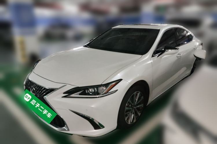 Used Lexus ES 2023 200 Excellence Edition