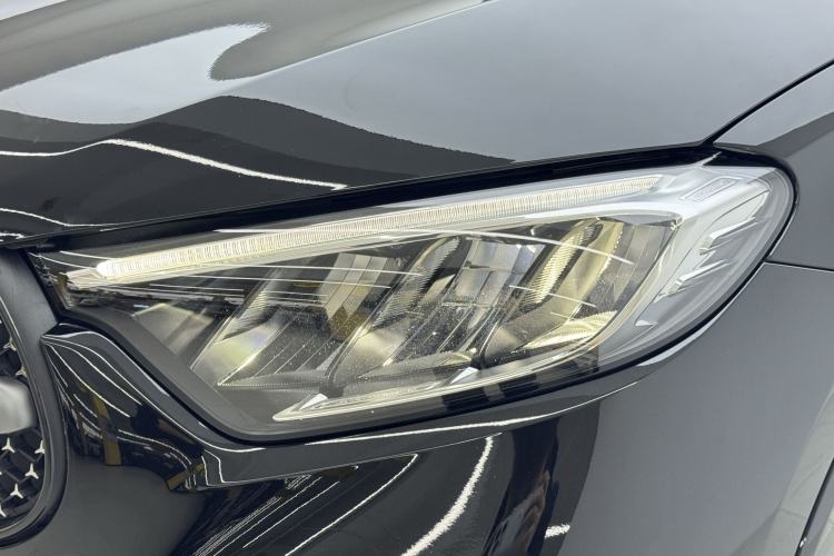 Used Mercedes-Benz GLC 2023 GLC 260 L 4MATIC Luxury Model 5 Seats Exterior 5