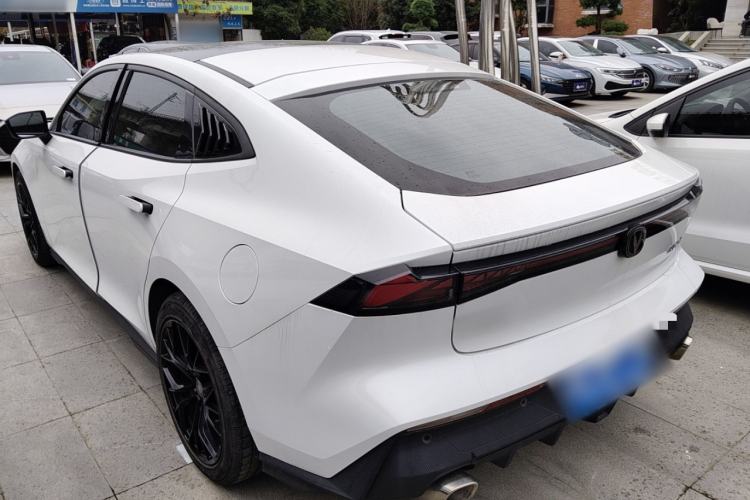 Used CHANGAN UNI-V 2022 1.5T Prestige Version
