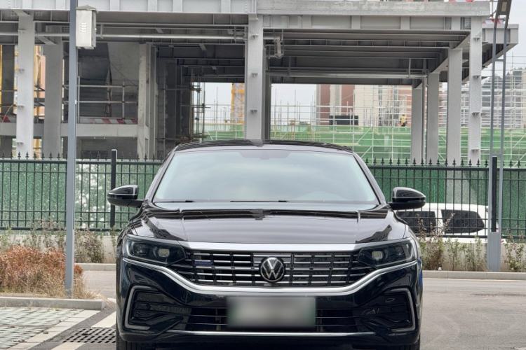 Used Volkswagen Passat New Energy 2023 430 PHEV Hybrid Elite Edition