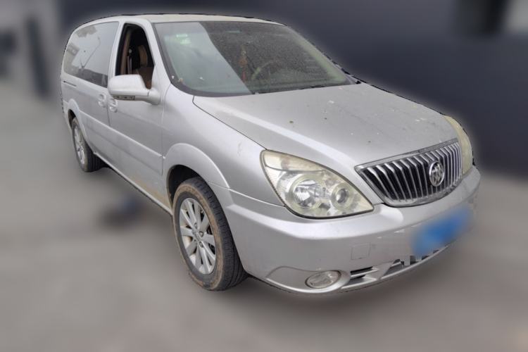 Used Buick GL8 2014 2.4L Classic Edition Front Right 45 Deg