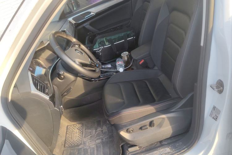 Used Volkswagen Tayron 2020 330TSI Two-Wheel Drive Luxury Smart Connectivity Version