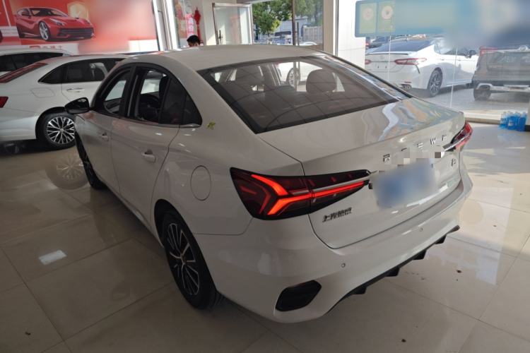 Used Roewe i5 2021 Revised Version 1.5L CVT Diamond Edition
