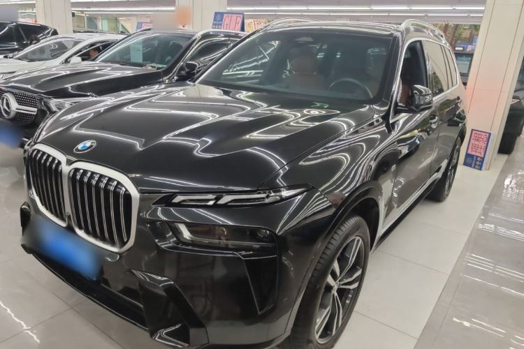 Used BMW X7 2023 xDrive40i Luxury M Sport Package
