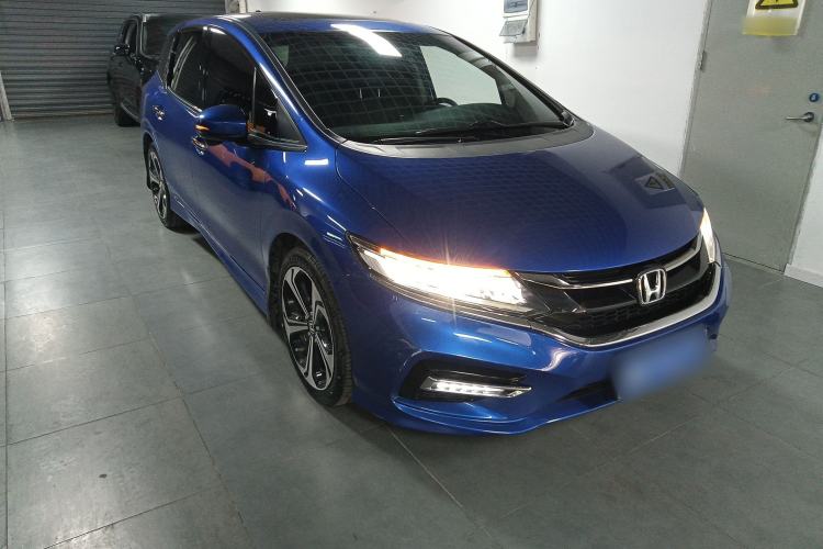 Used Honda Jade 2017 210 TURBO CVT Luxury Edition 5 Seats
