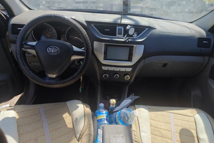 Used FAW Senya S80 2013 1.5L Manual 5-Seat Urban Fashion Edition
