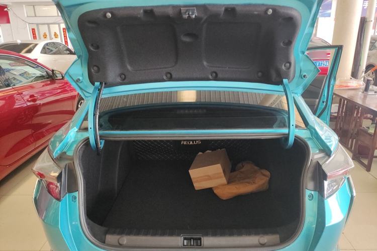 Used Dongfeng Aeolus Yixuan 2020 230T Automatic Advanced Edition Trunk