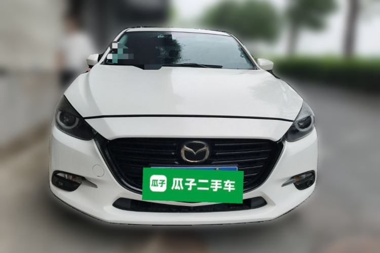 Used Mazda 3 Axela 2017 Hatchback 2.0L Automatic Sport Model China V Emission Standard Front