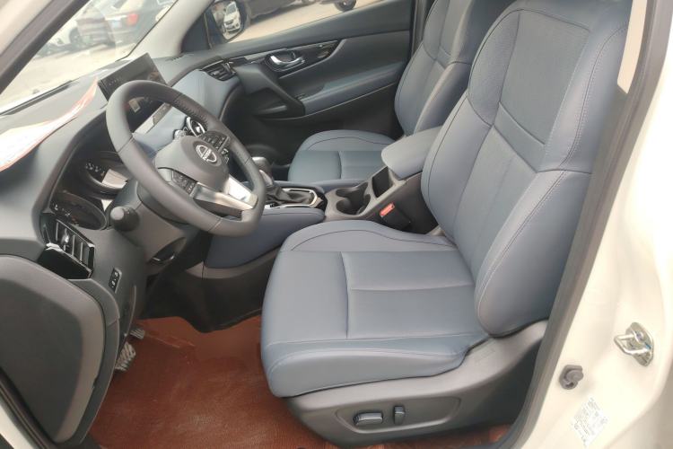 Used Nissan Qashqai 2025 Honor 2.0L CVT XV+ Leading Edition
