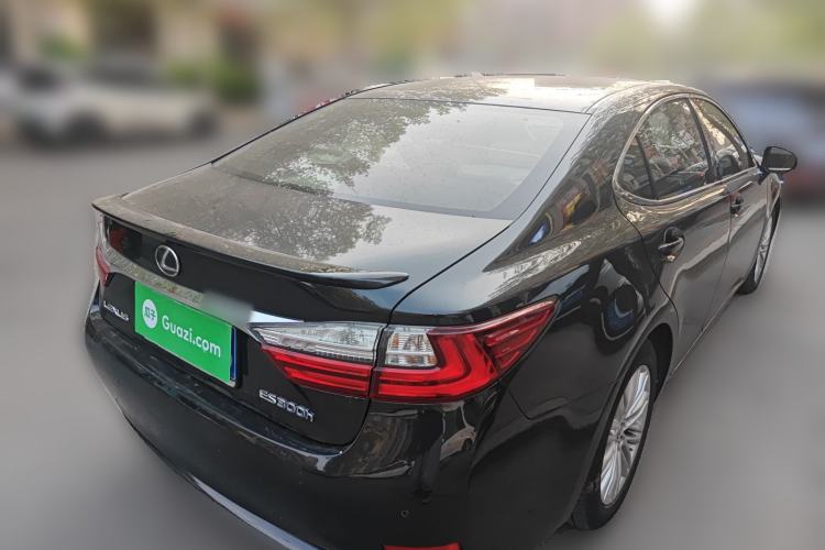 Used Lexus ES 2015 200 Elite Edition Rear Right 45 Deg
