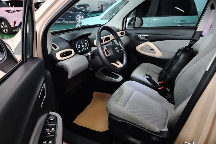 Used Leapmotor T03 2022 Glazed Edition Driver Seat