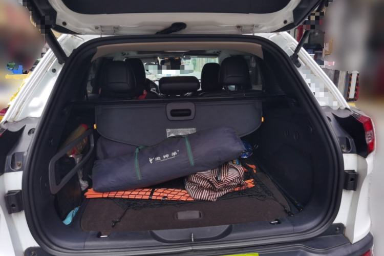 Used Jeep Cherokee 2014 2.4L Elite Edition Trunk