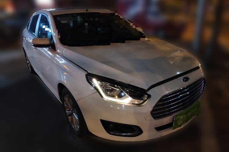 Used Ford Escort 2015 1.5L Manual Fashion Edition
