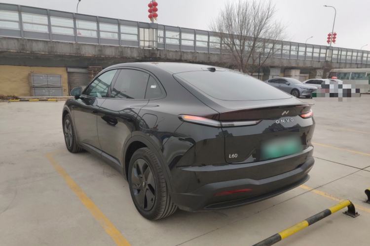Used ONVO L60 2025 Model—60 kWh Rear-Wheel-Drive Version
