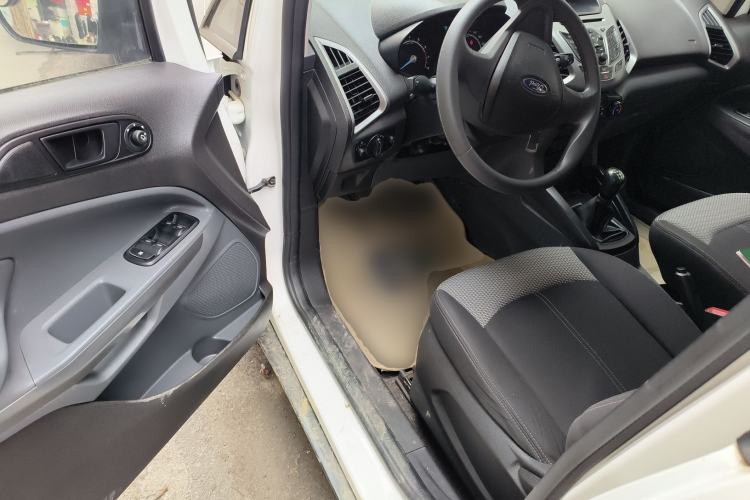 Used Ford EcoSport 2013 1.5L Manual Comfort Model