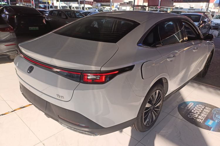 Used CHANGAN Eado PHEV 2025 Smart New Blue Whale 145KM Battleship Edition Rear Right 45 Deg