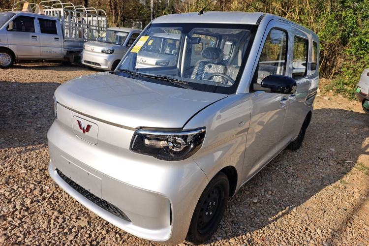 Used Wuling Zhiguang New Energy 2025 Standard Model