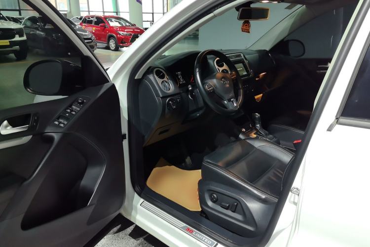 Used Volkswagen Tiguan 2014 1.8TSI Automatic 2WD 30th Anniversary Edition Driver Seat